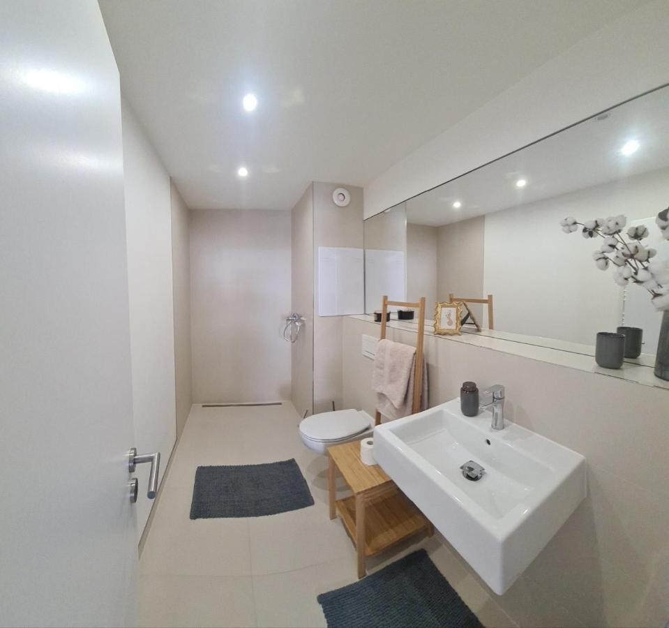 Apartman Reduta Apartment Lucenec Luaran gambar